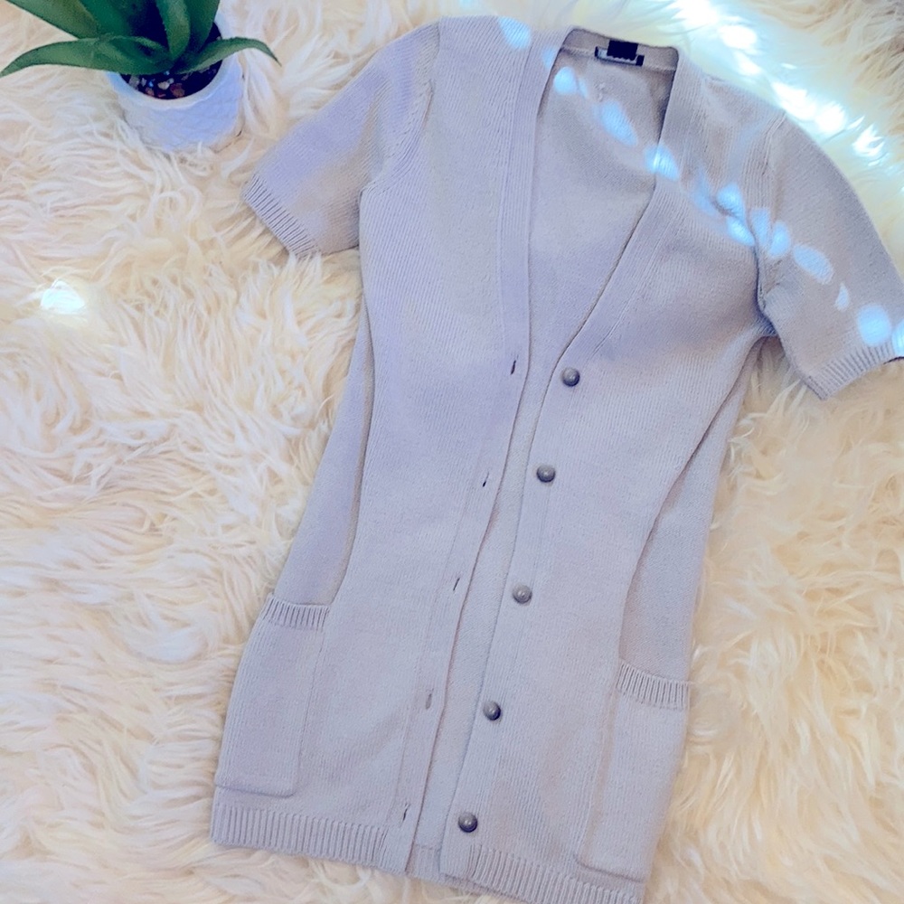 NWOT Theory Short Sleeved Cardigan, Sz P (Retail $395)